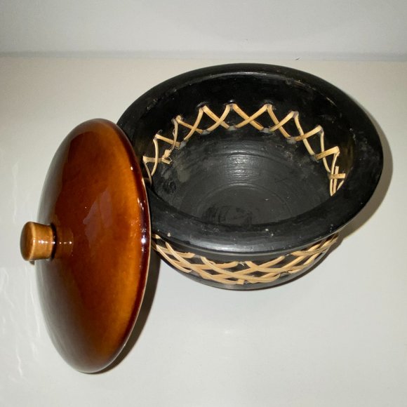 Ceramic Textured Decorative Bowl Jar with Lid Brown and Black Braided - Picture 2 of 6